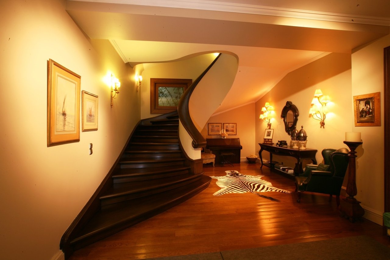 Special Luxury Condo with Sea Views in Athens