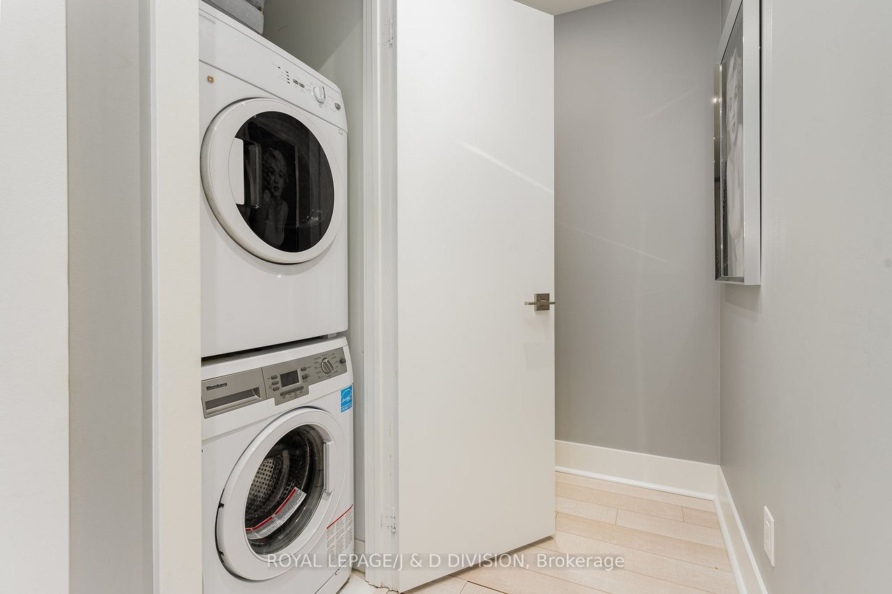32 Davenport Rd #1007