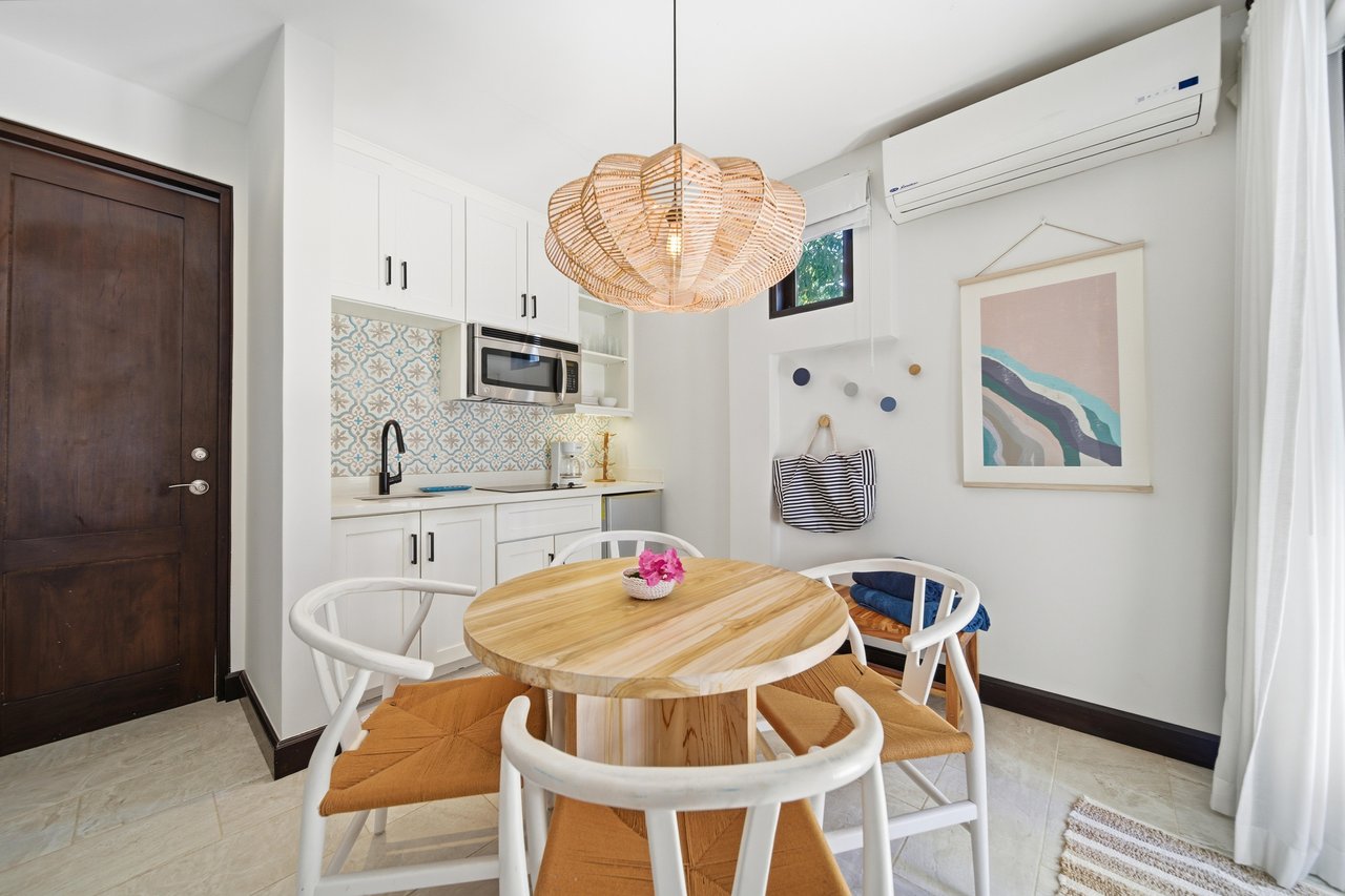 18 Calle La Ronda | Where Everyday Feels Like a Holiday