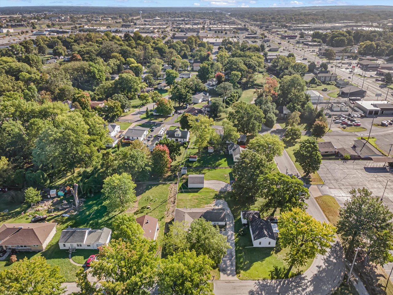 Prime Fairview Heights Triplex – Live for Less or Boost Your Cash Flow!