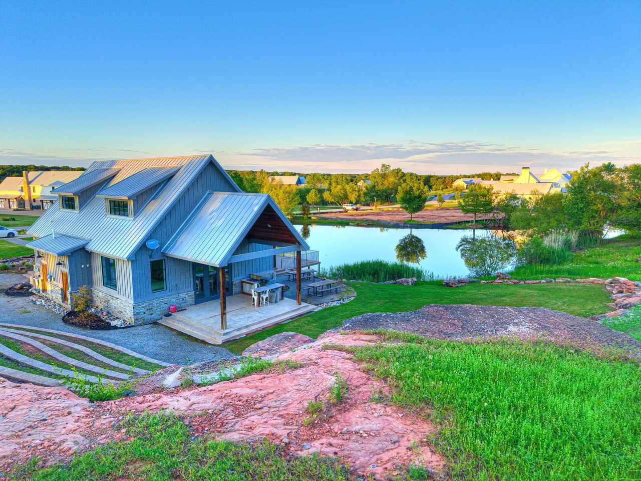Listing of the Week: 9225 Farmhouse Lane in Arcadia, Oklahoma - Wyatt Poindexter - The Agency