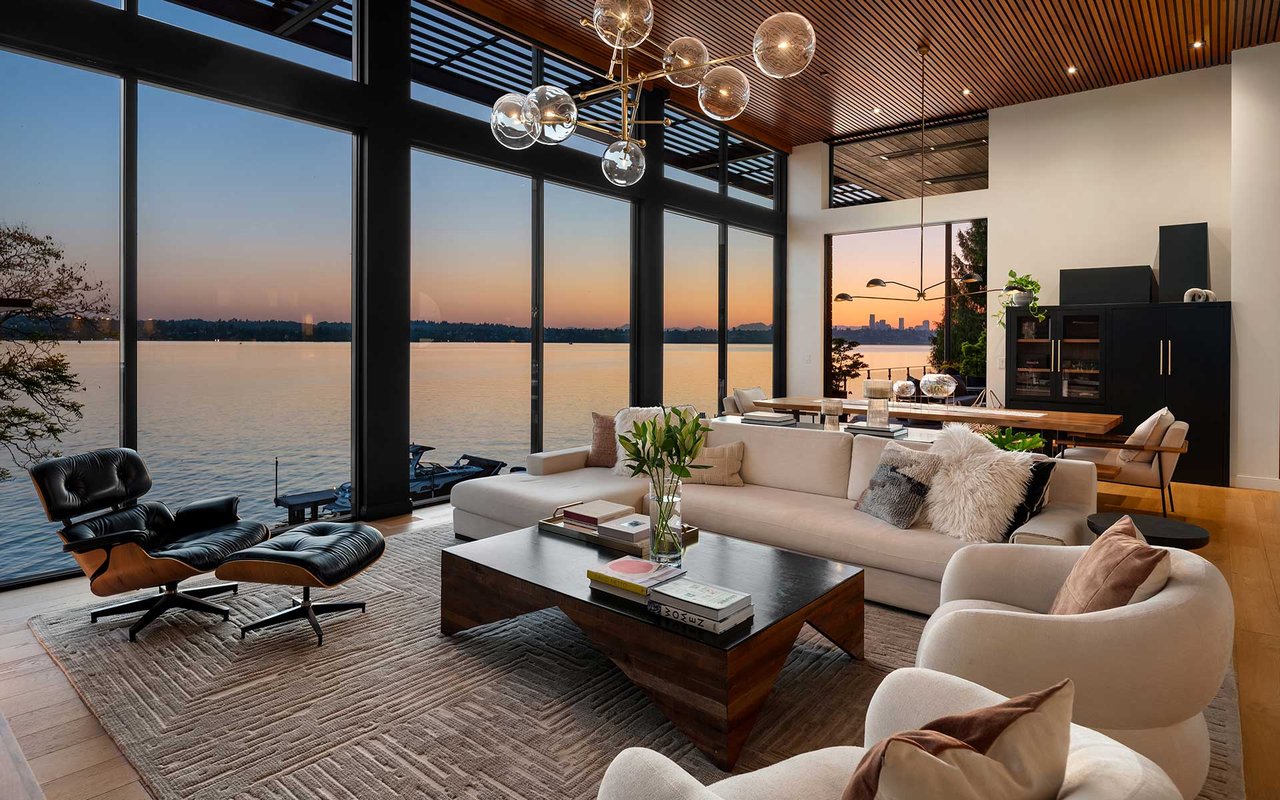 An Extraordinary Expression of Modern Waterfront Living on Mercer Island