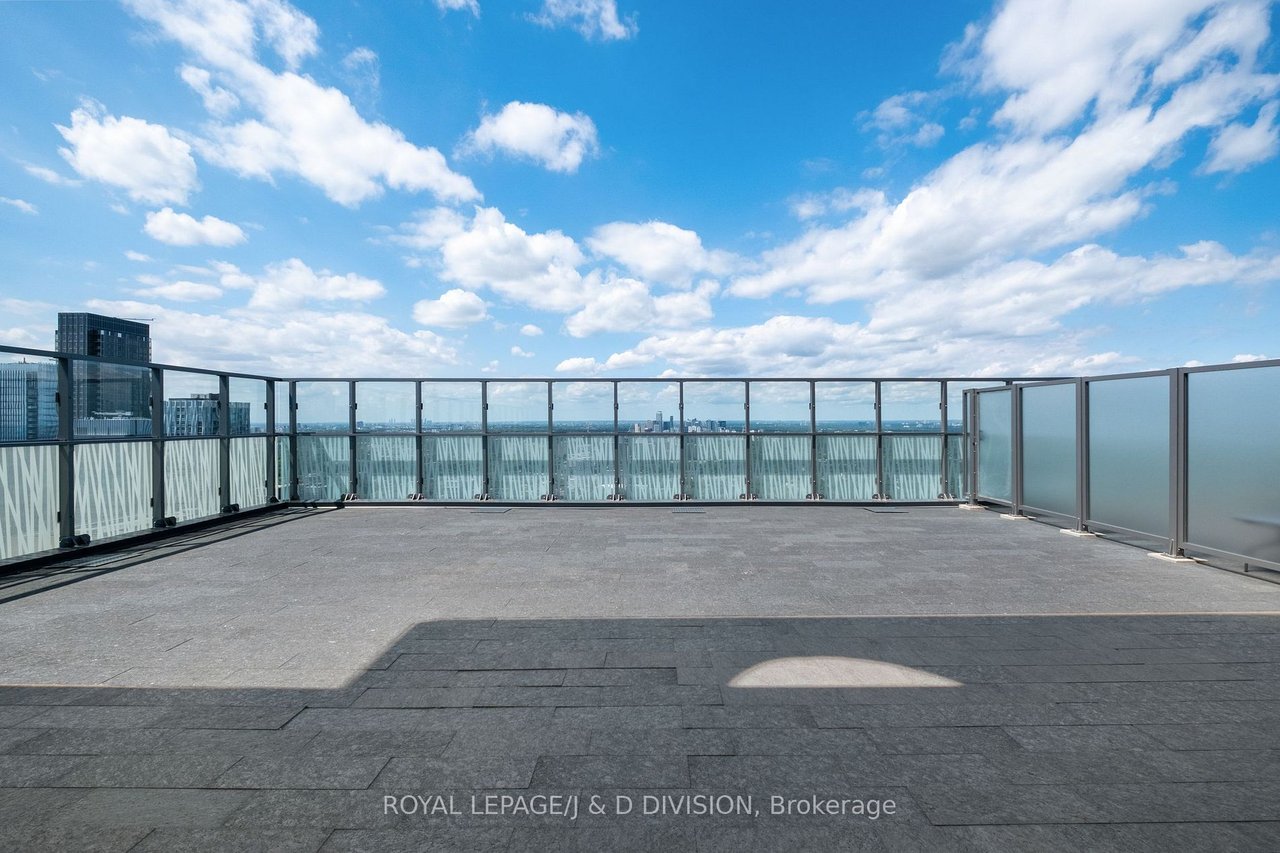 LUXURY ABOVE THE CITY PENTHOUSE