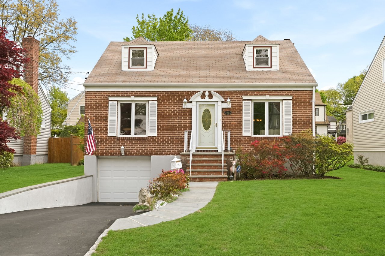 95 Smith Ave White Plains, NY 10605