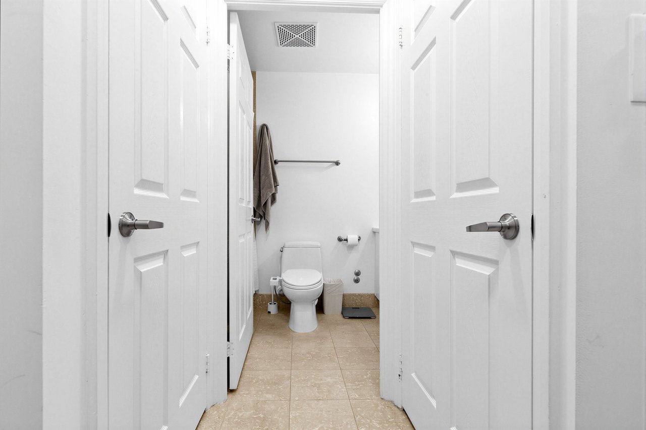 Beautifully Appointed 1-Bedroom Suite