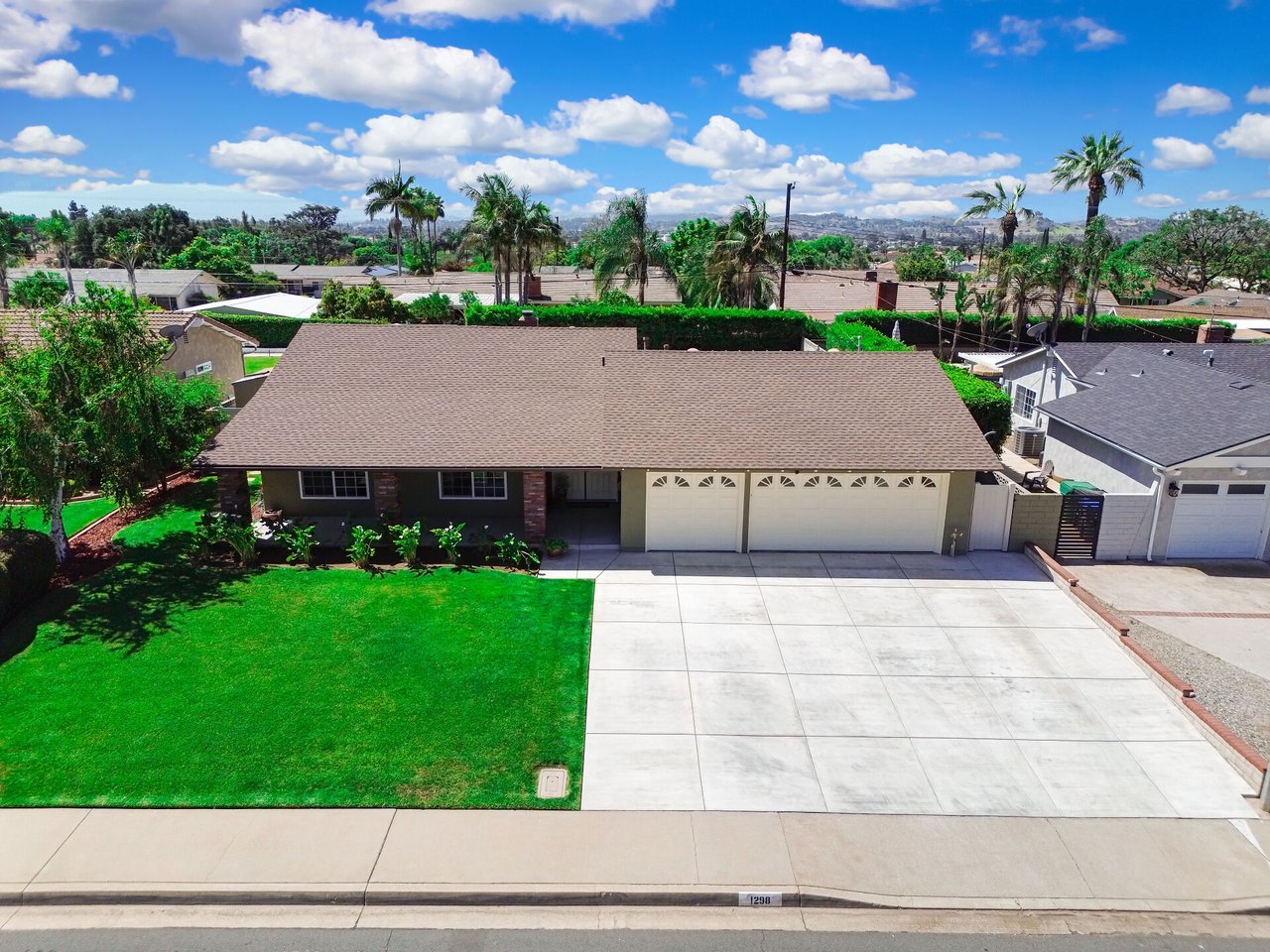 1298 Oak Ridge Drive