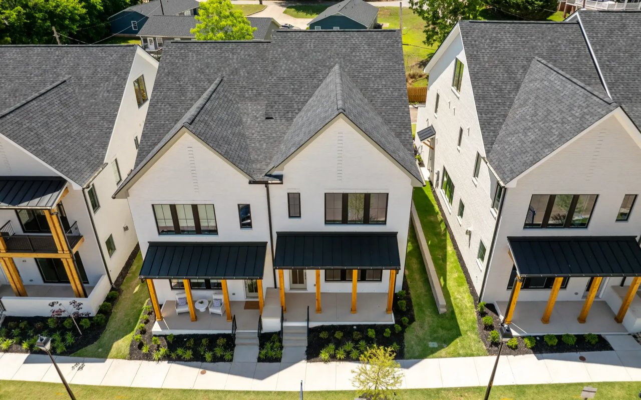 McNeil Court Townhomes