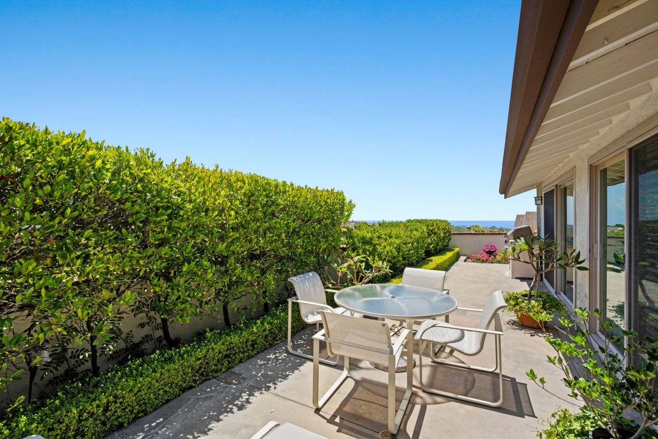 15 Skysail Drive