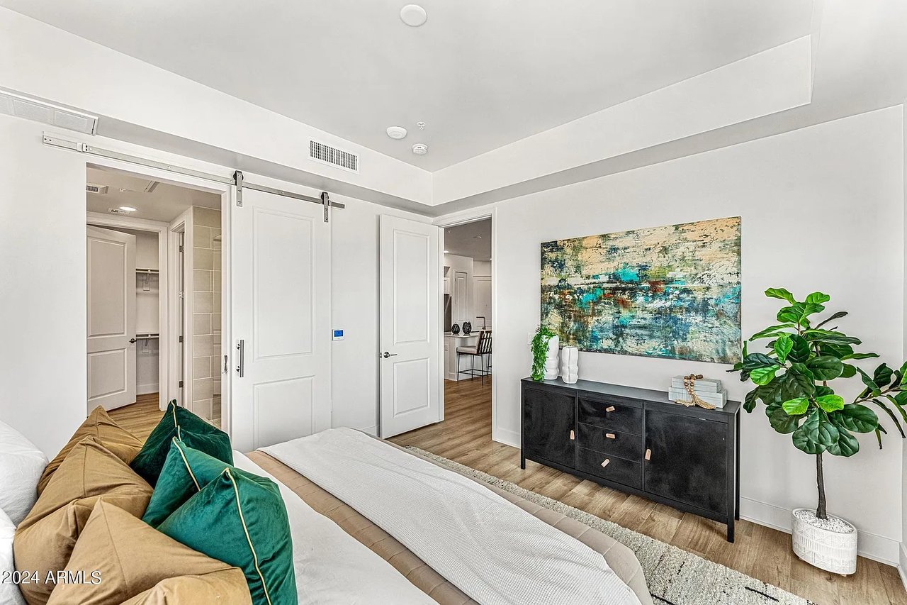 3131 N CENTRAL Avenue, 4015, Phoenix Unit: 4015