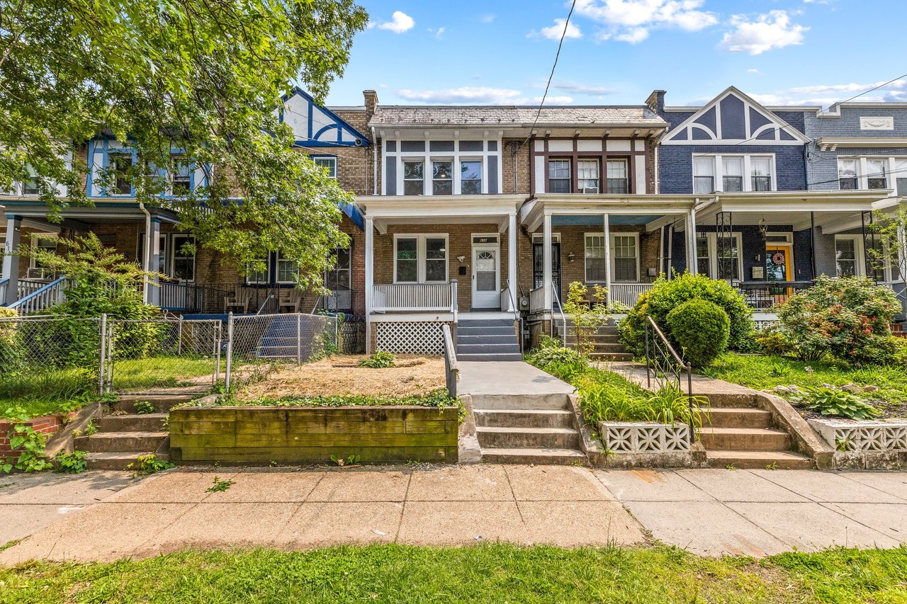 616 Hamilton St NW