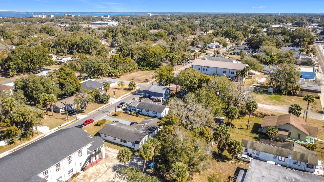 Updated Sanford Bungalow