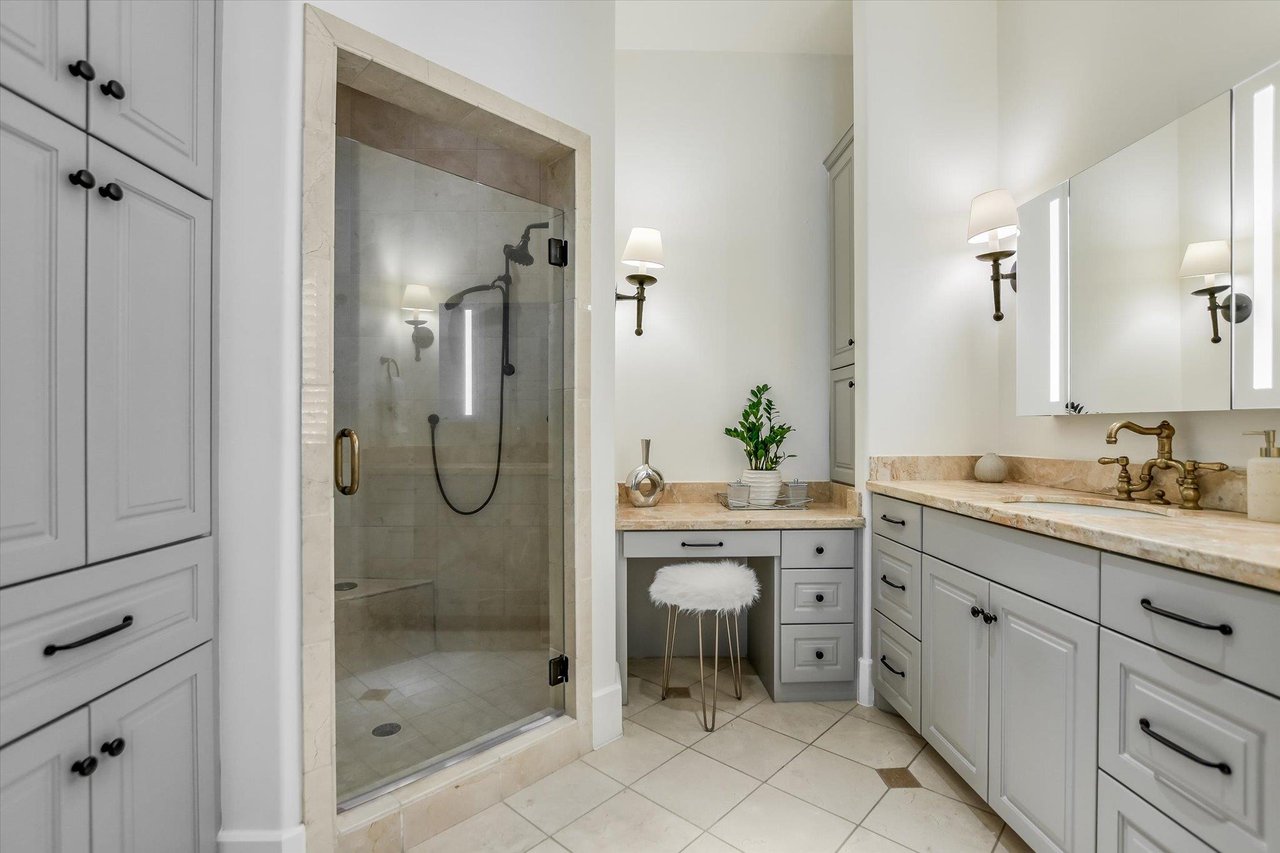 624 Logans Ln