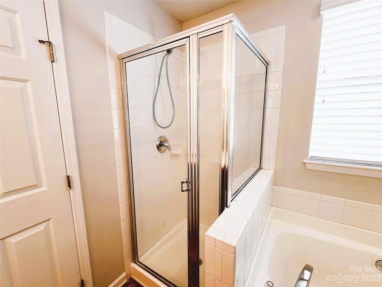 129 Beverly Chase Ln