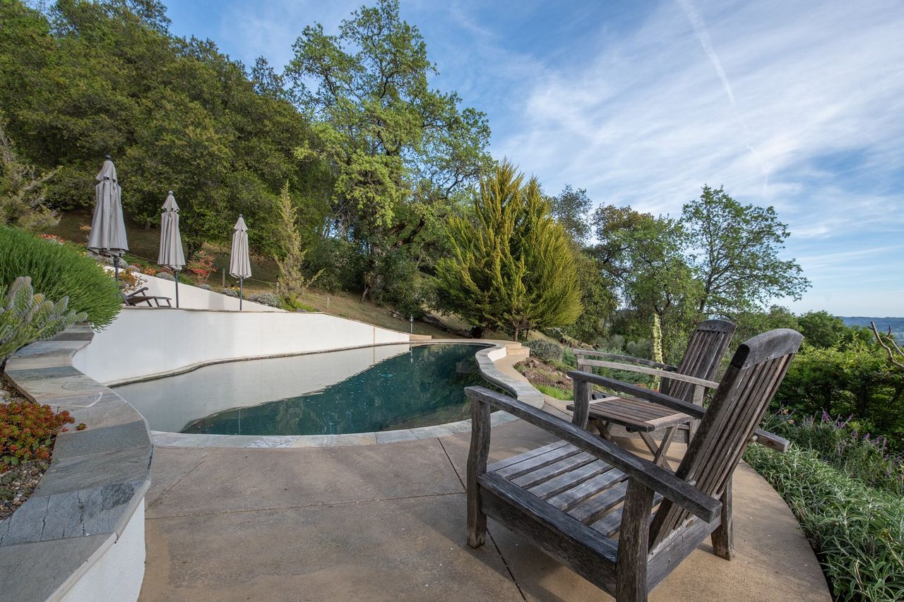 1163 Mountain Pine Rd