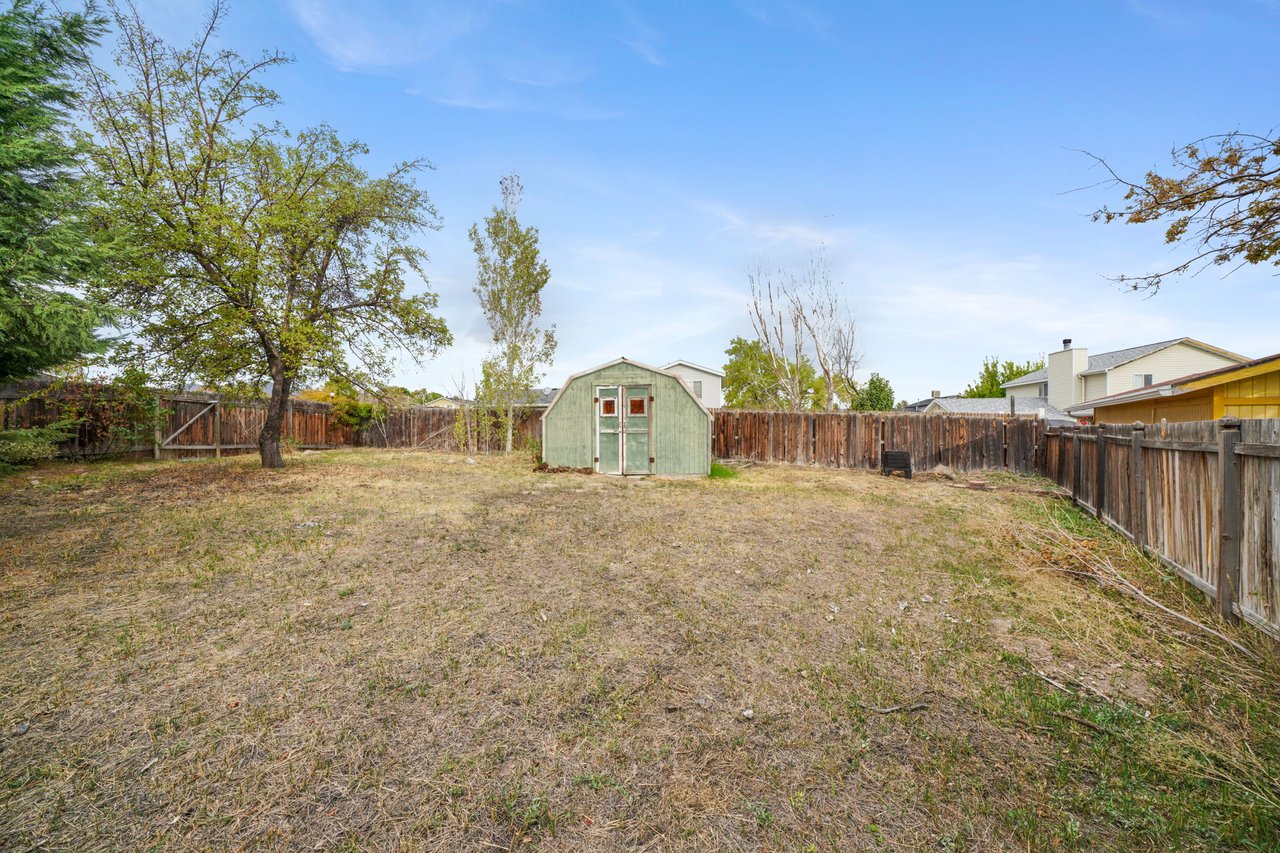 8577 Autumn Gold Cir