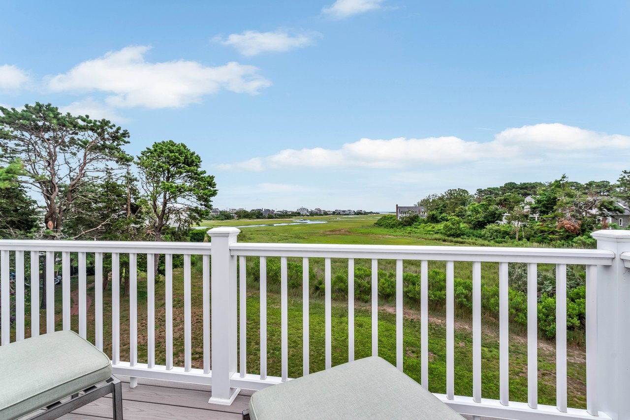 Waterfront Retreat in Scorton Marsh