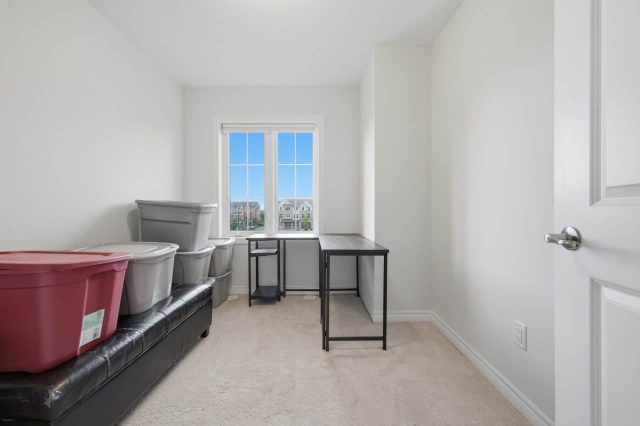 Waterdown Townhome
