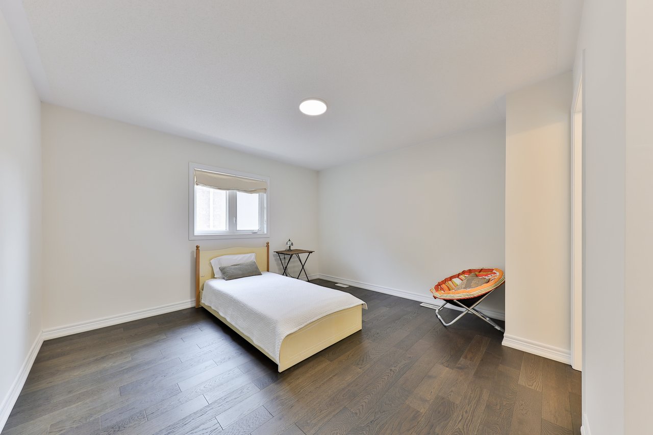317 Nautical Boulevard, Oakville