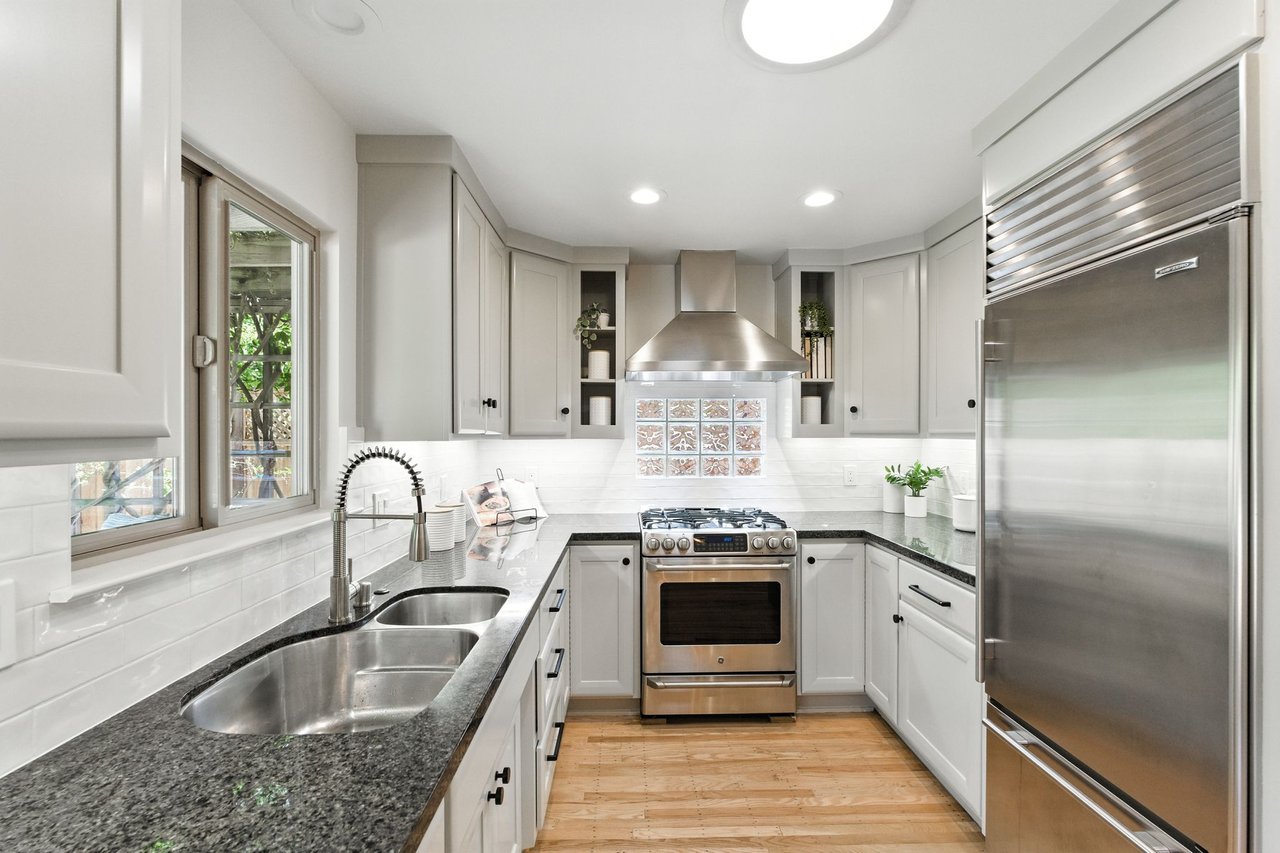 792 Bond Way, Mountain View