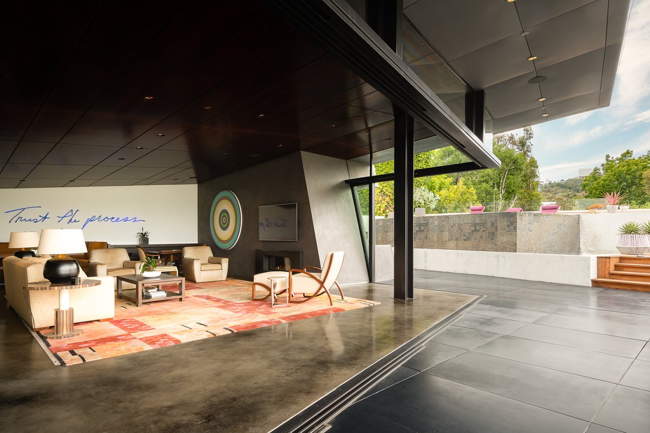 314 N Barrington Ave, Brentwood