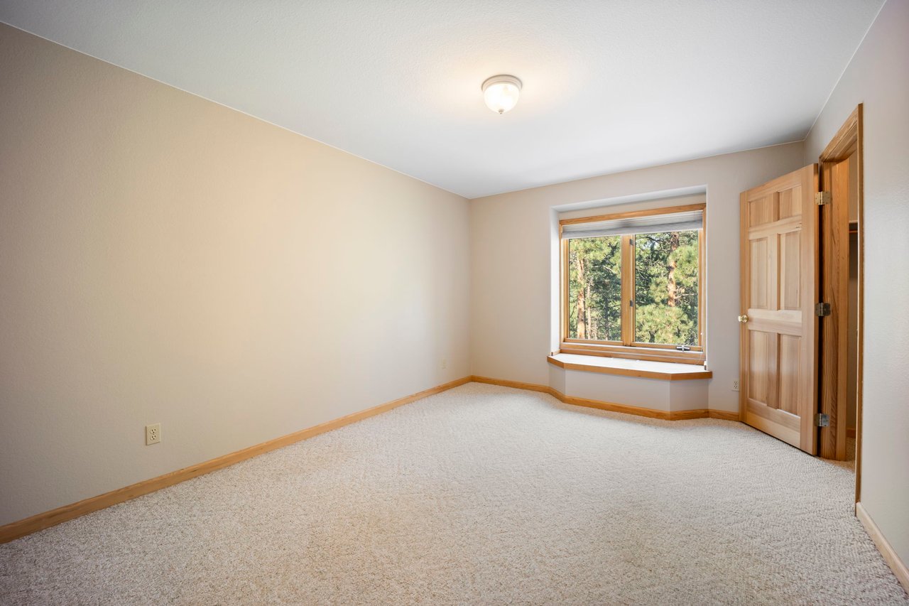 120 Sun Valley Drive
