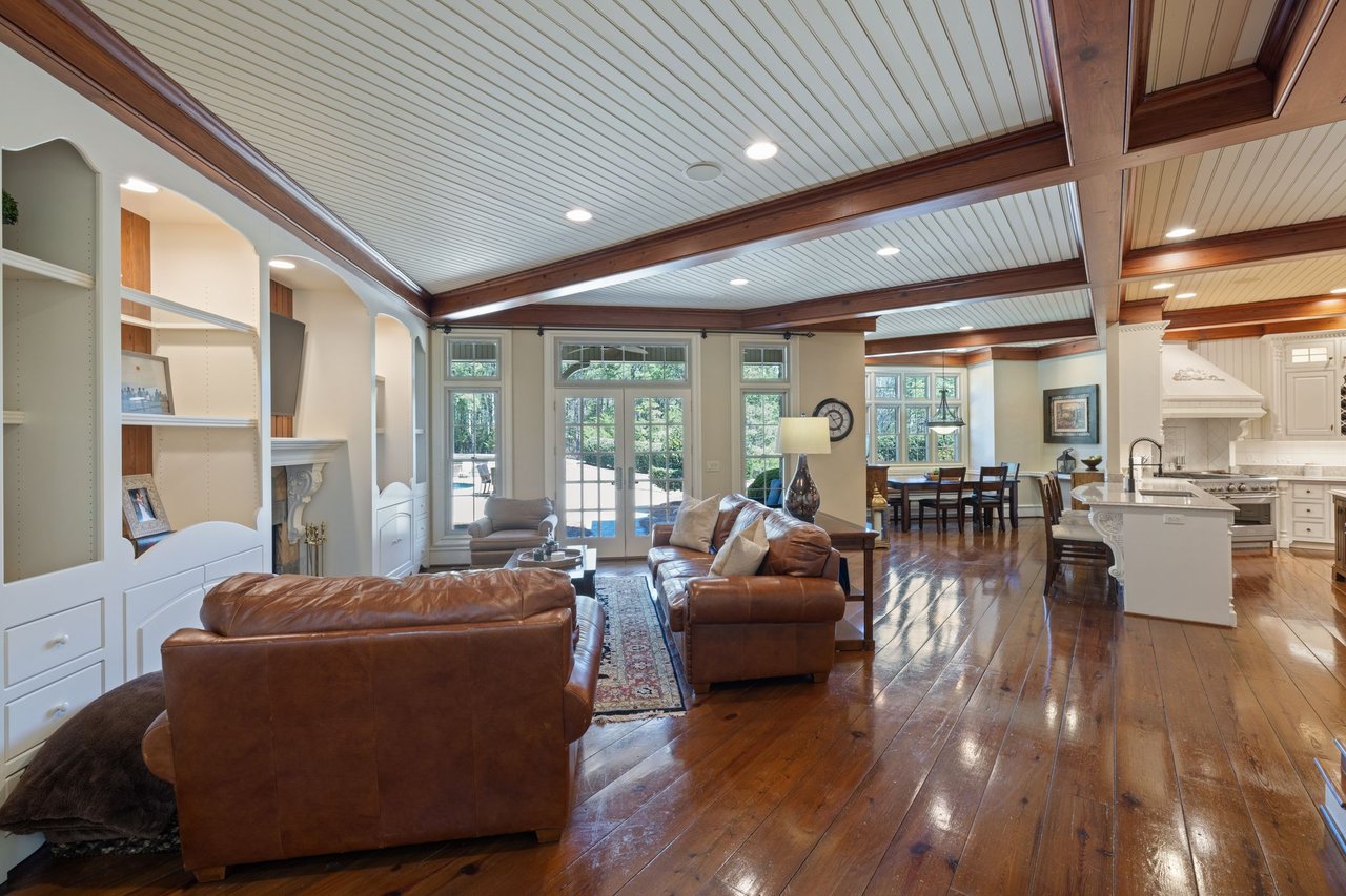 525 Lake Lynn Road