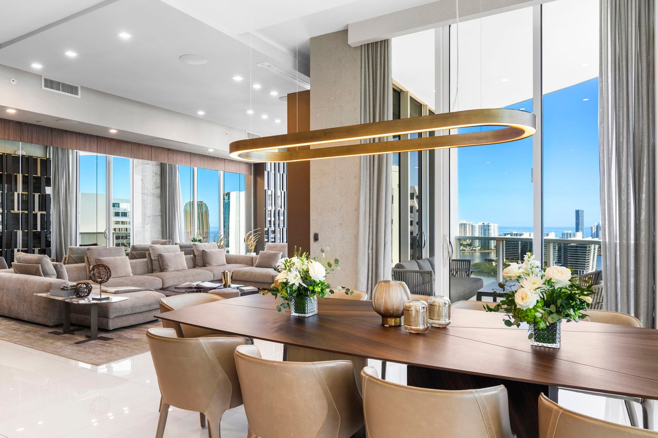 4100 Island Blvd # 1 Unit: PH-1