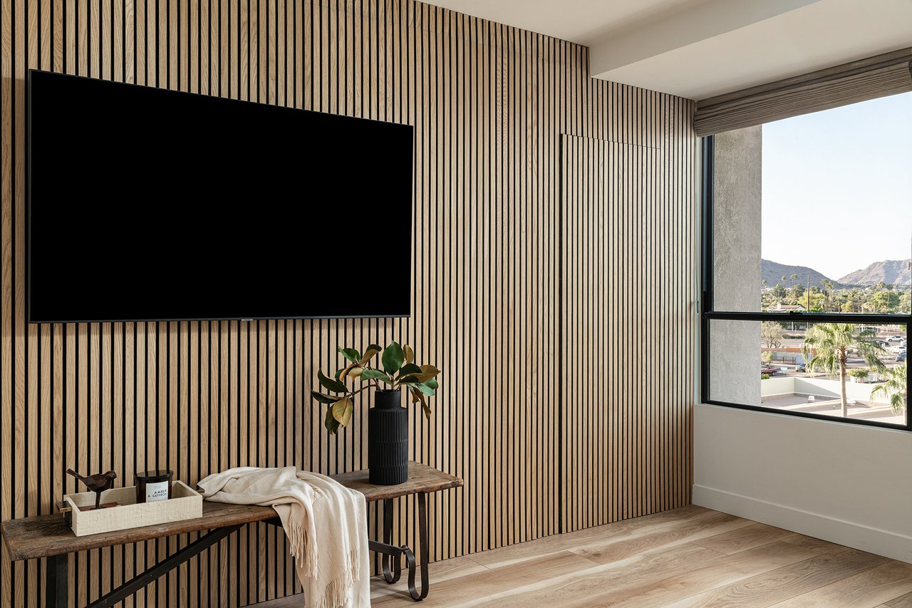 6803 E MAIN Street, 5511