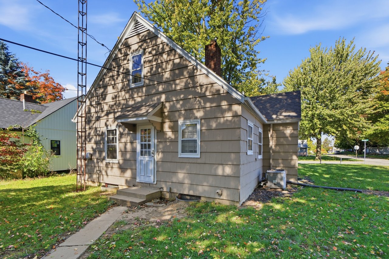 303 Doering St, Sidney, OH 45365