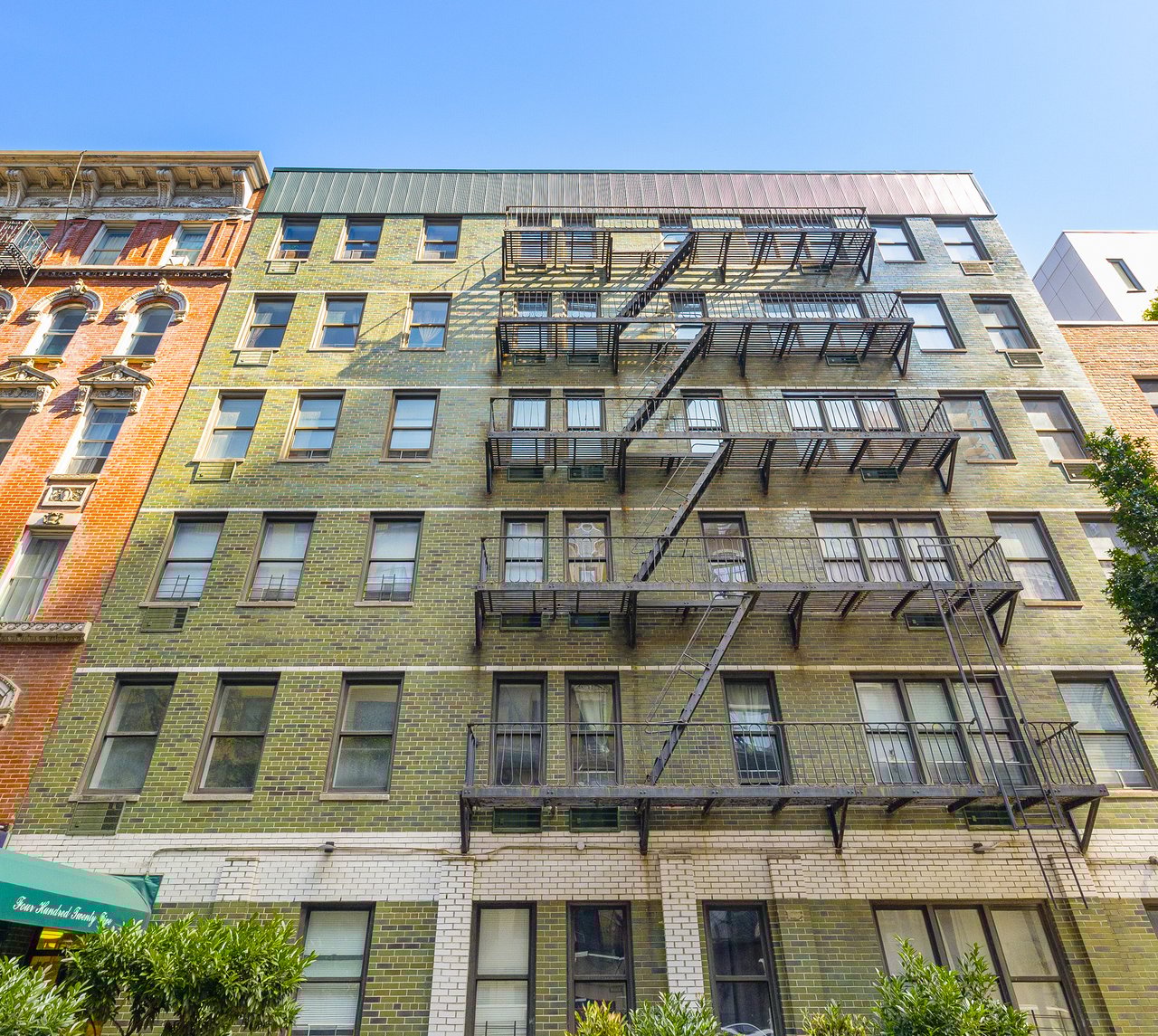 425 East 74th Street