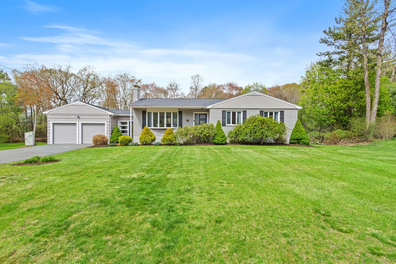 30 Wildewood Dr.