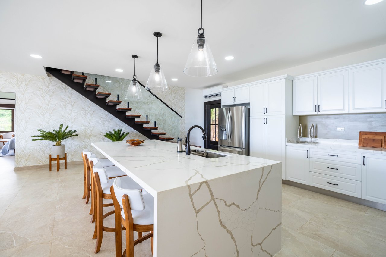 Villa Vista Serena, La Jolla Q | Ocean-View Luxury Home in Mar Vista, Playa Flamingo