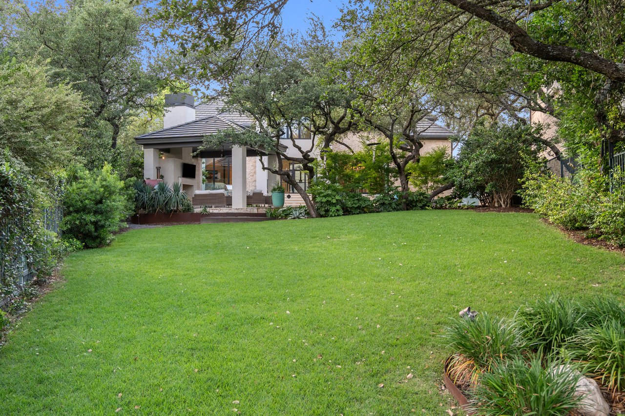 Lock & Leave in Governors Hill