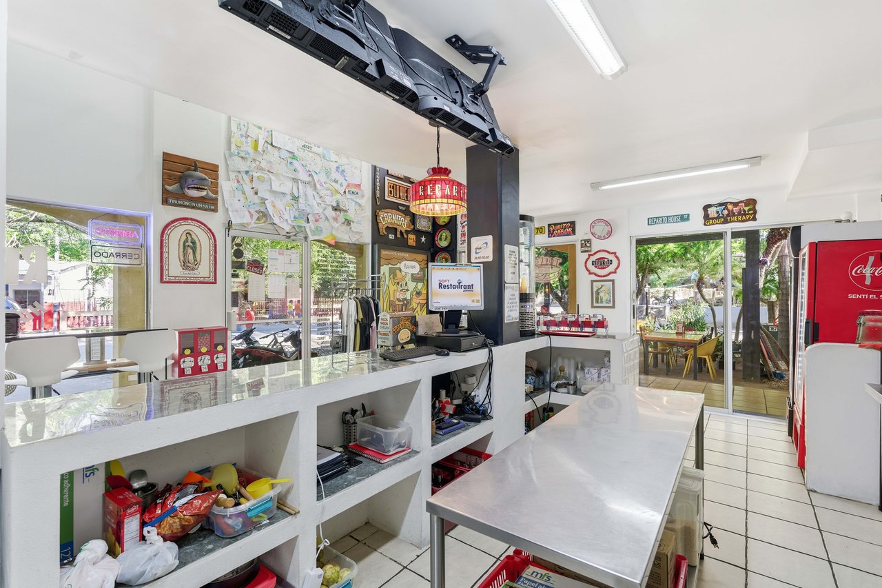 Reparito House | Turnkey Restaurant & Commercial Property for Sale