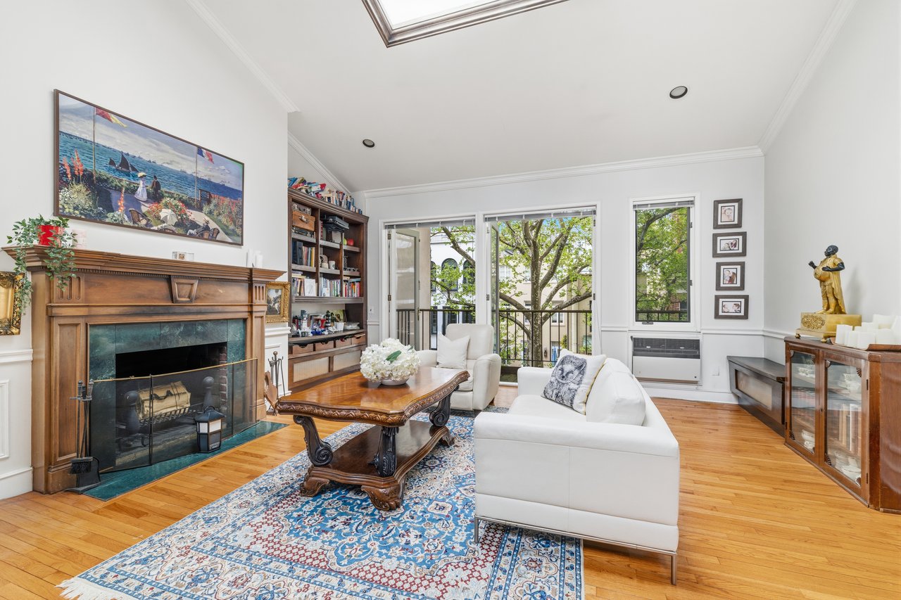 159 East 63rd Street