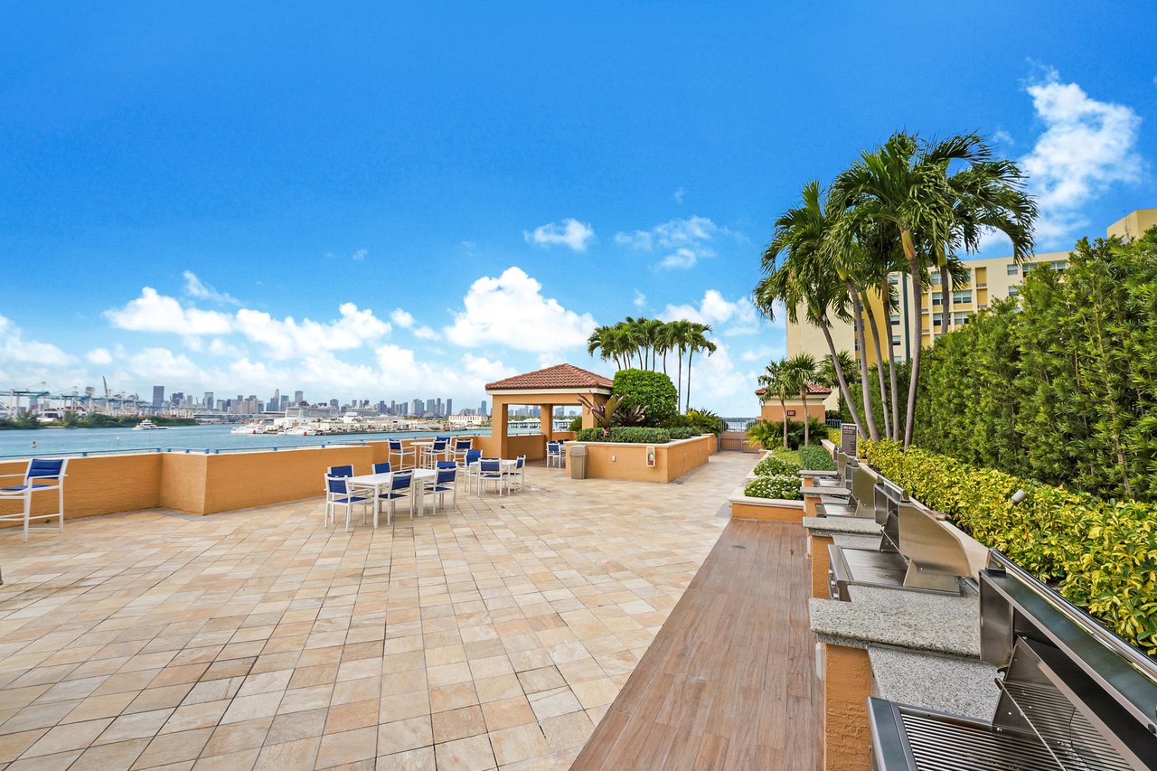 Yacht Club at Portofino Condo for Sale | Unit 1209 | South of Fifth