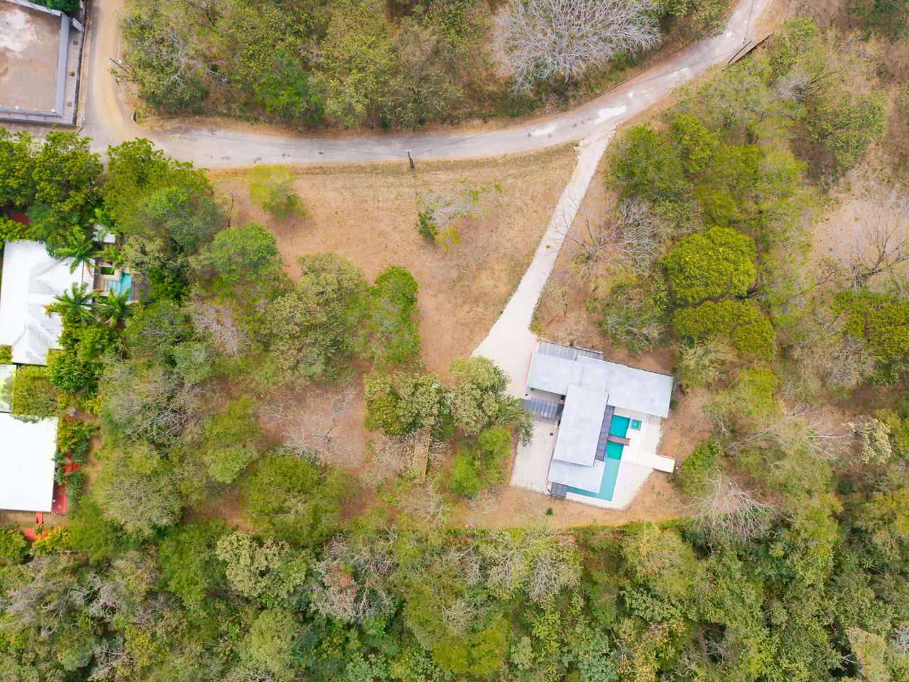 Casa Avalon |  New 4-Bedroom Home on 1.48-Acre Lot – Build 2 More Structures, Just Minutes from the Beach! 