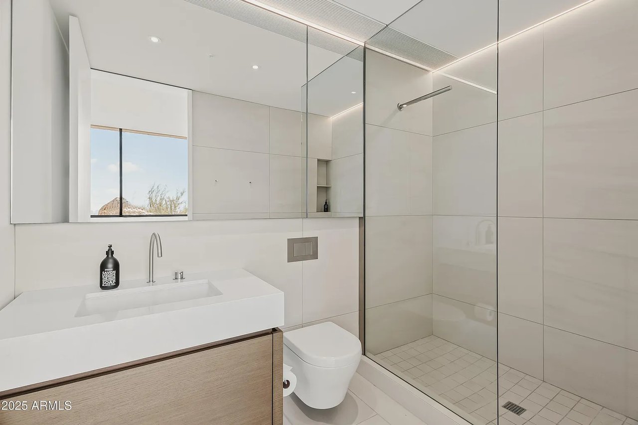 4301 E Upper Ridge Way