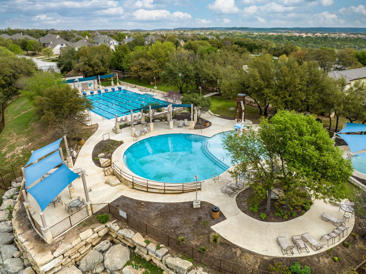 205 Emerald Ridge DR