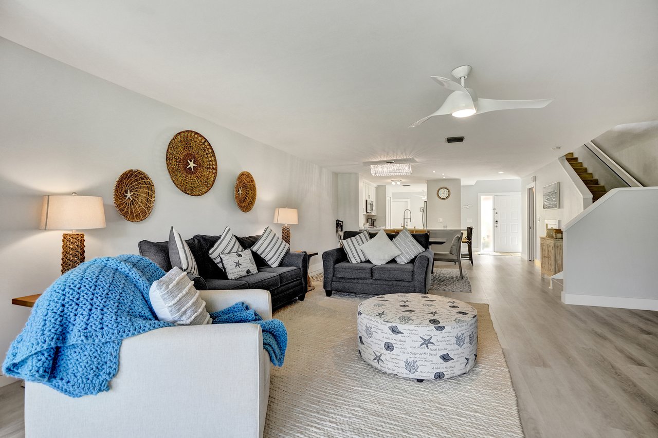 5355 Tenth Fairway Drive, #2, Delray Beach, FL 33484