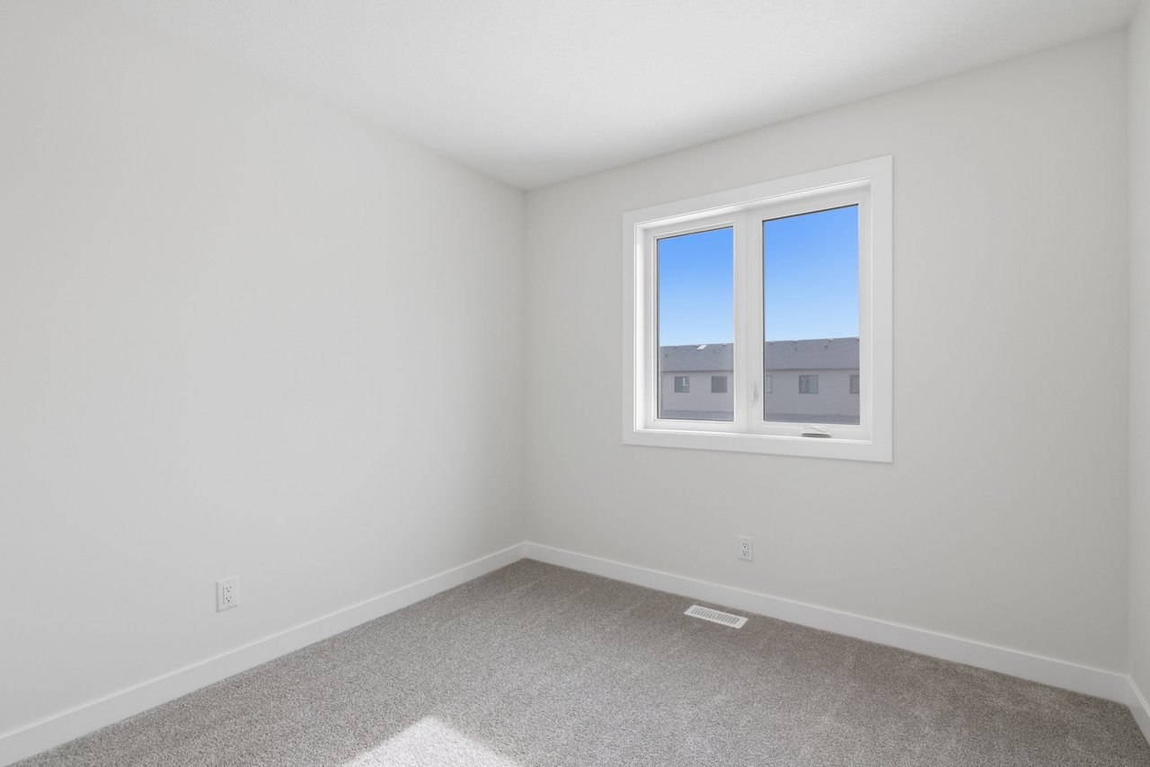 35 Belvedere Crescent SE