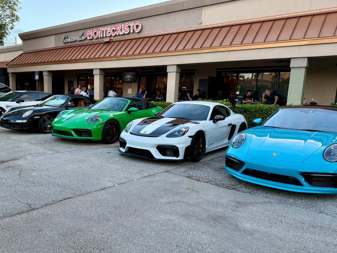 Casa de Montecristo Porsche night with cigars and cars in Boca Raton, Florida