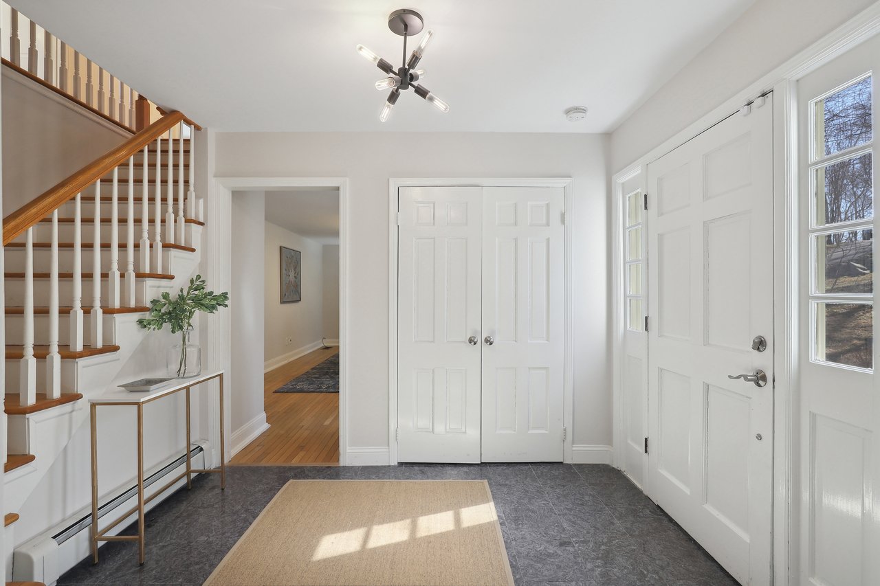 25 Mt Holly Road E