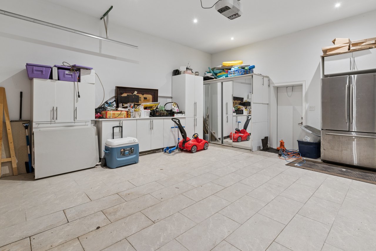 150 Sandringham Drive