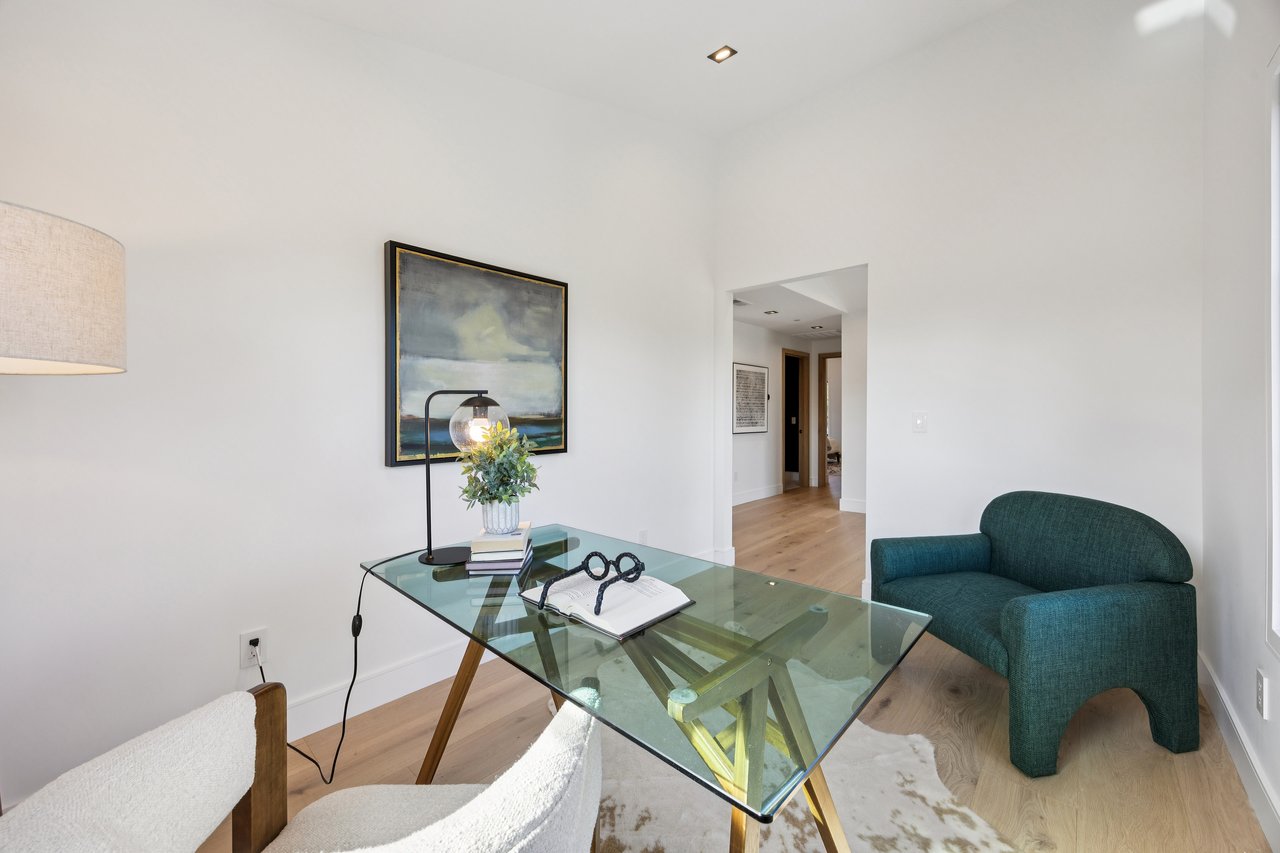 10 Channing Rd, Burlingame