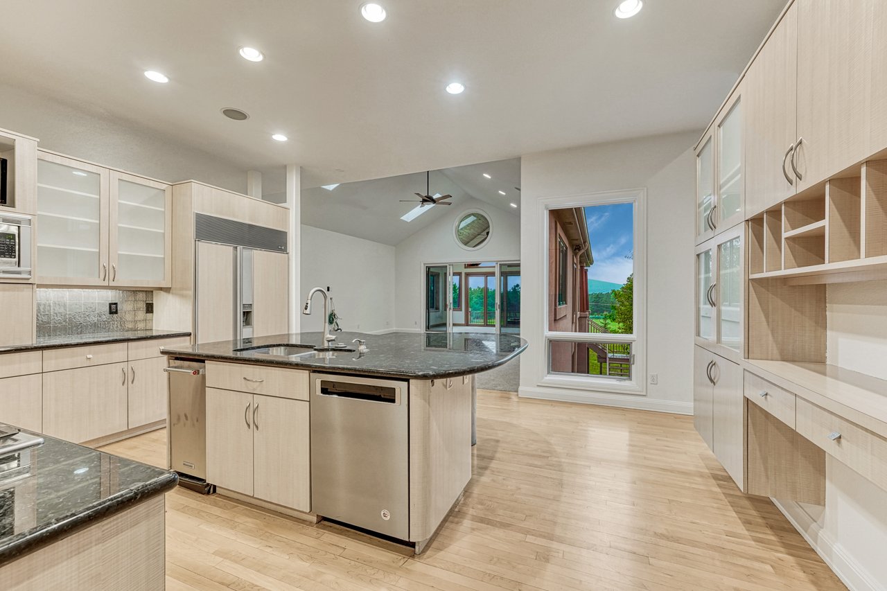 10510 Huntsman Road