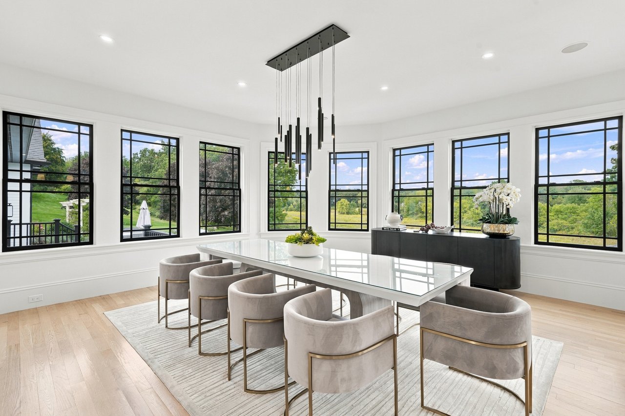 An Exceptional Southborough Estate
