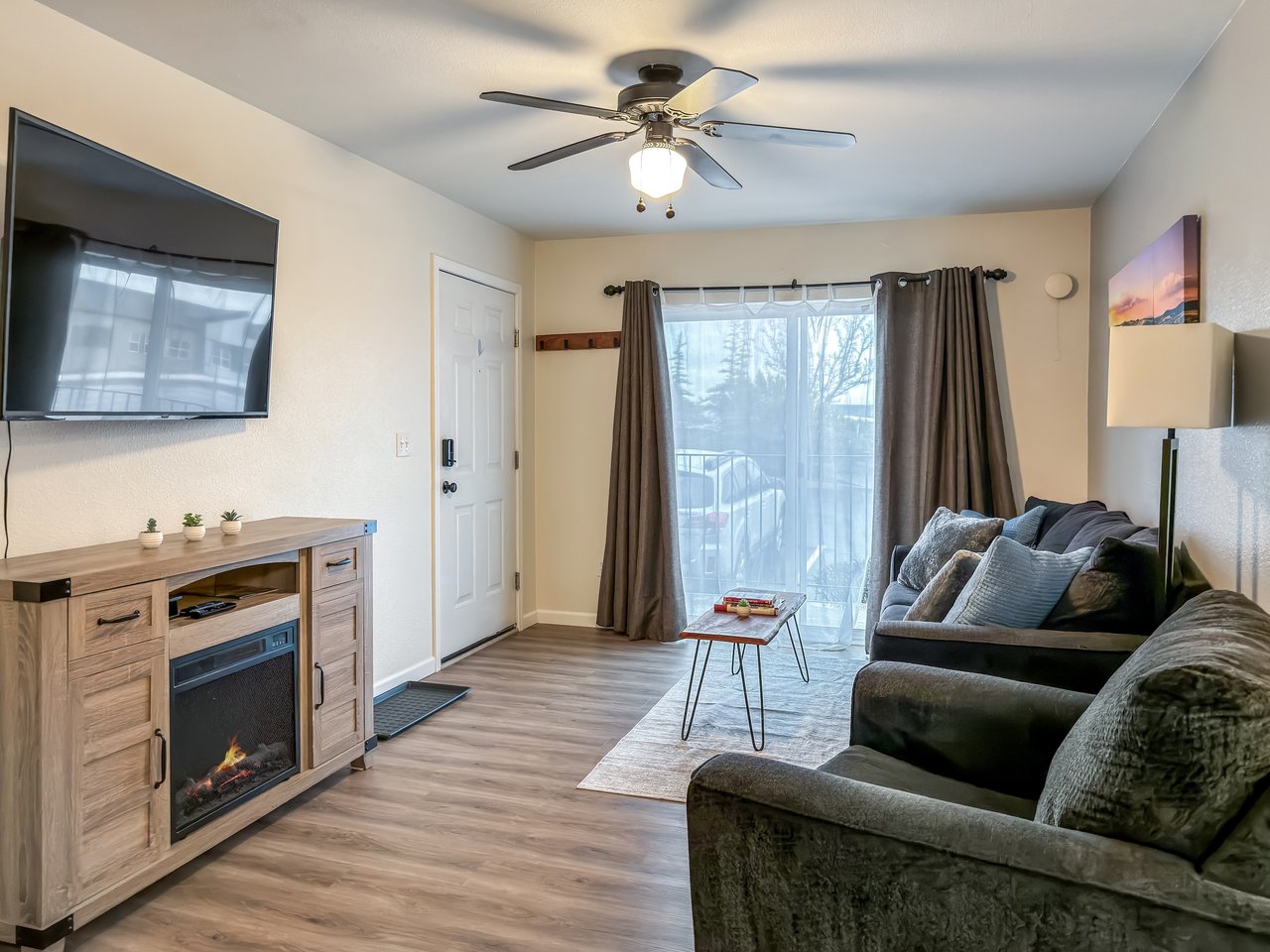 1645 Merman Condo C204