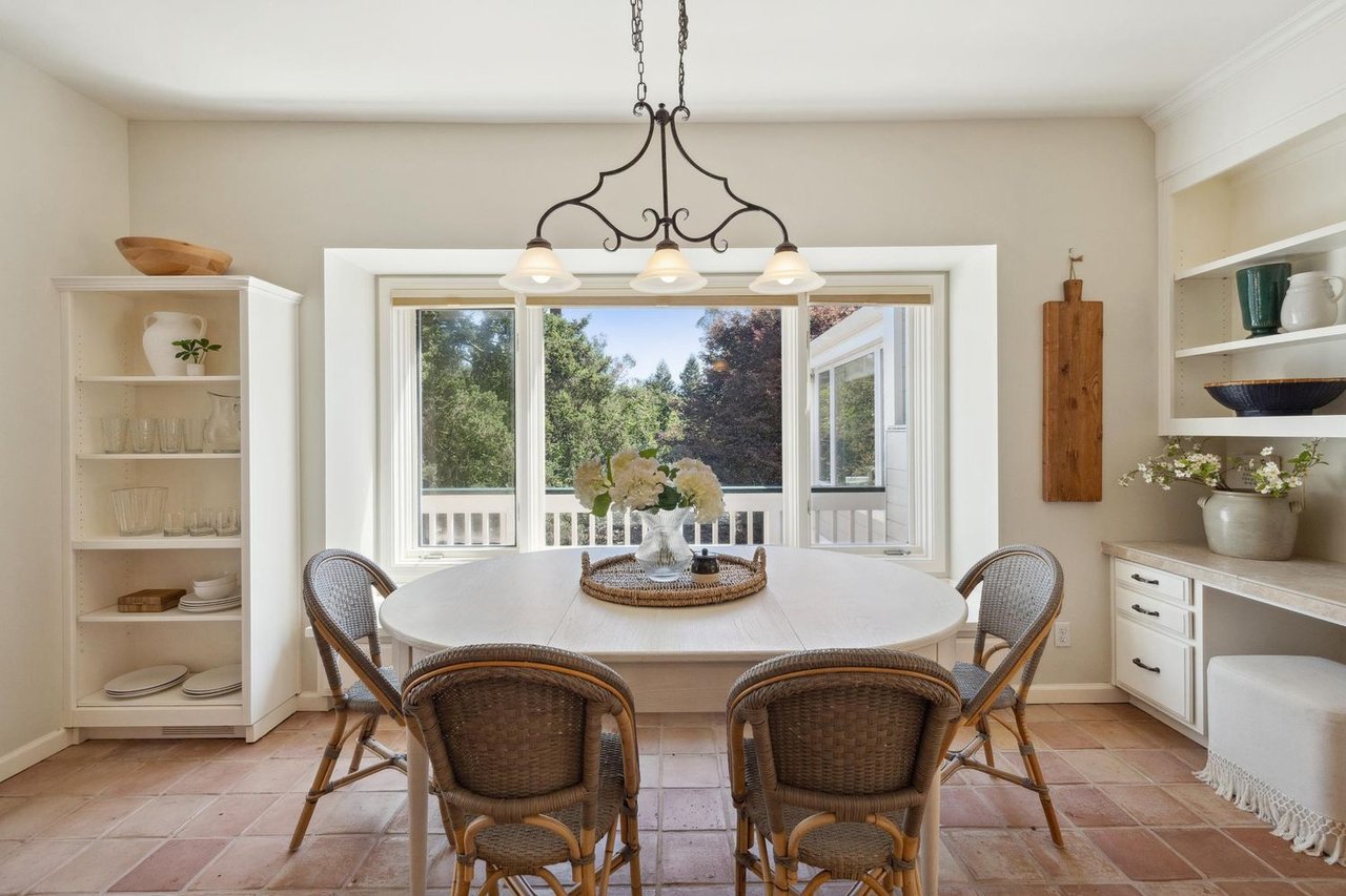 Discover Unmatched Elegance at 14 Chrisdumar Lane, Petaluma
