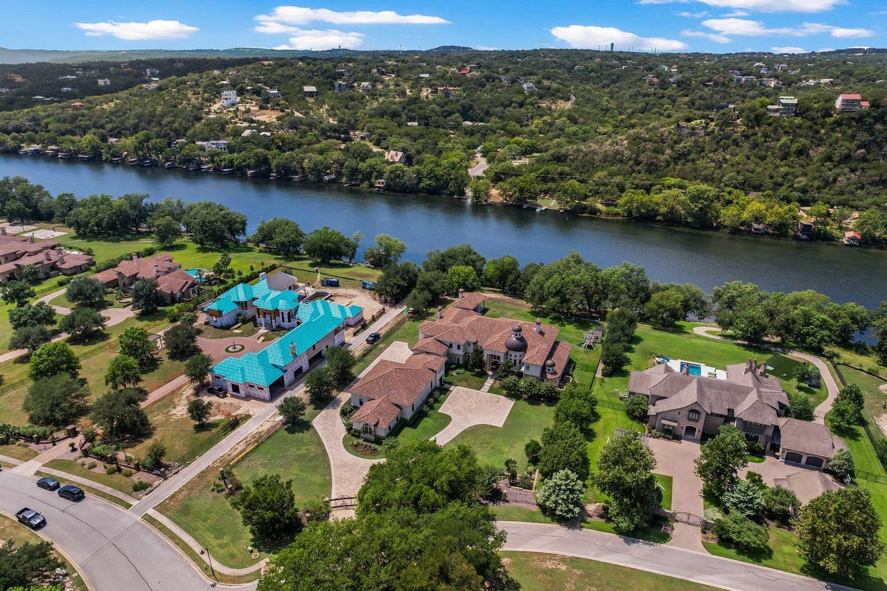 Extraordinary Lake Austin Compound